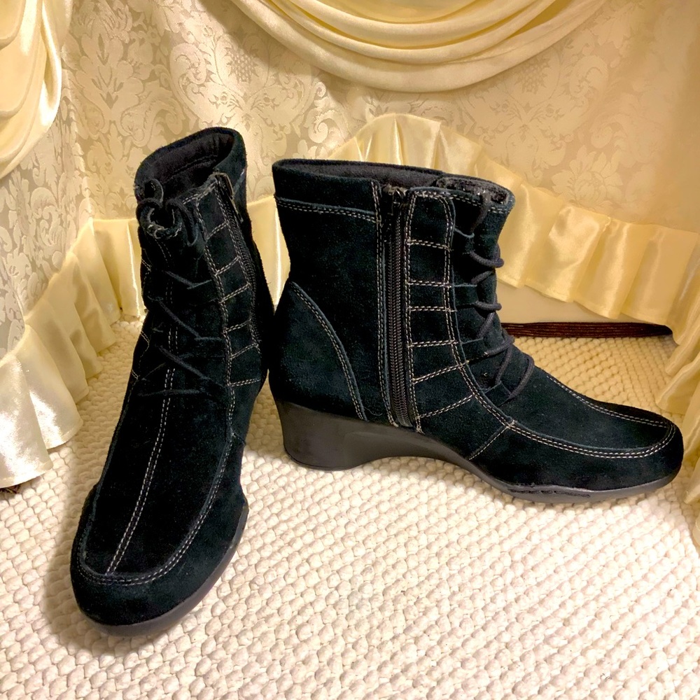 AEROSOLS TOR GUIDE WOMENS WEDGE SUEDE BOOTIES